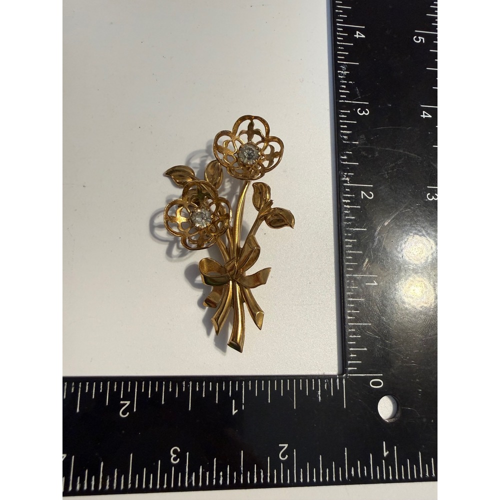 Vintage Gold Tone Floral Bouquet Brooch Rhinestone Flower Pin Ribbon Bow 2.5 In
